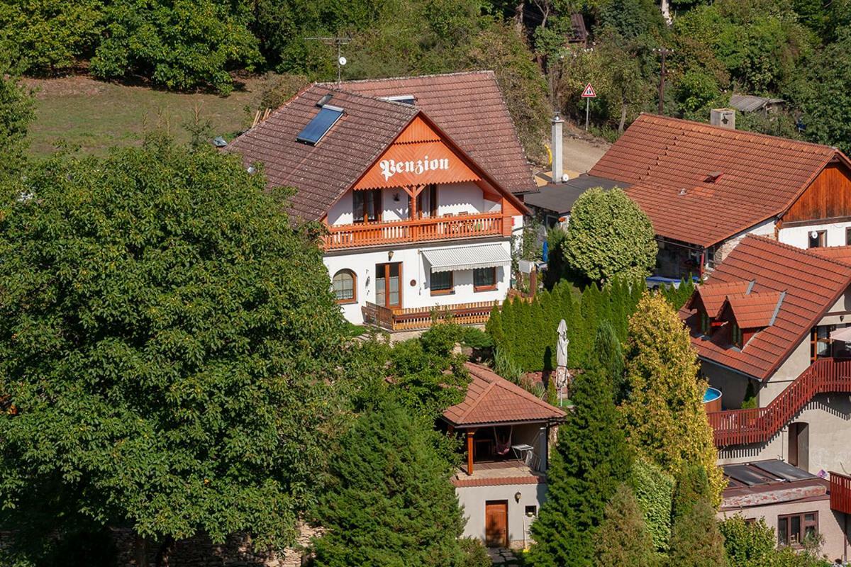 Nové Město nad Metují Penzion Na Hradcanech מראה חיצוני תמונה